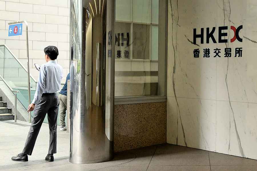 IPO跌至第十 今首季僅集資47億港元 外資撤出香港掀金融裁員潮