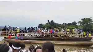 中非首都船隻翻覆 至少58死