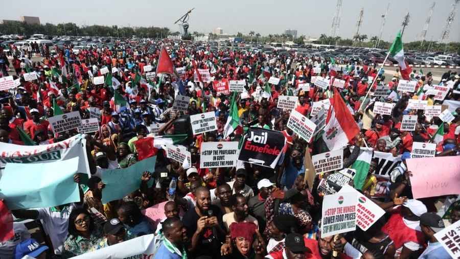 工資太低 尼日利亞全國無限期罷工