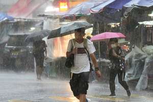 黃雨昨生效 荃灣雨勢特別大