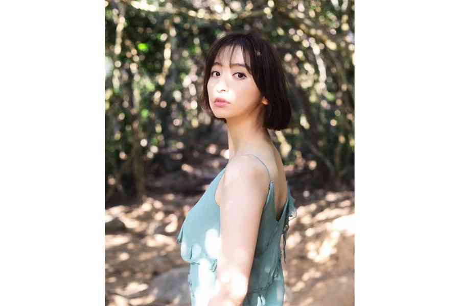 篠田麻里子尋獲新歡 公開認愛IT公司社長