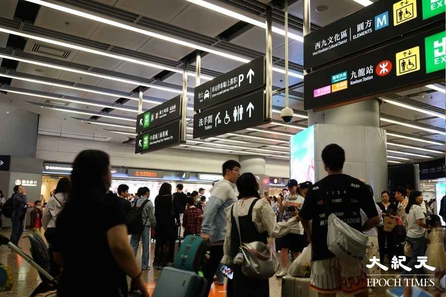 跨年15.6萬入境旅客人次來港 聖誕新年大陸客較去年減