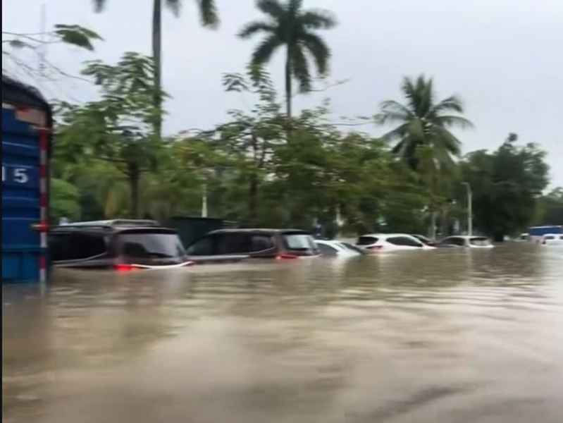 萬泉河上游兩水庫洩洪 海南瓊海七個鎮被淹