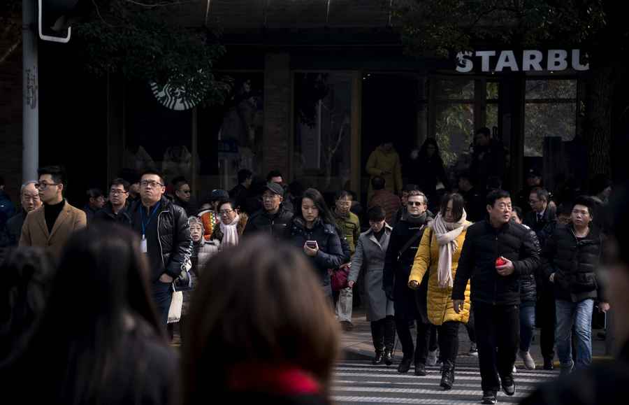 【談股論金】兩個字教Starbucks頭痛不止