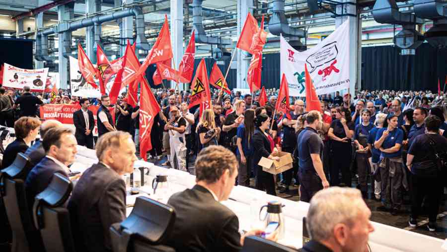 福士汽車關廠談判破裂 德國員工展開罷工