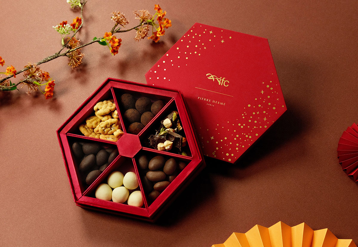 ifc x Pierre Hermé Paris朱古力禮盒。（香港ifc商場提供）