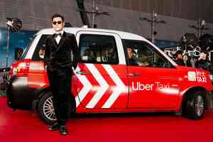古天樂搭Uber Taxi突襲金像獎紅地氈 頒獎嘉賓梁雍婷指超霸氣