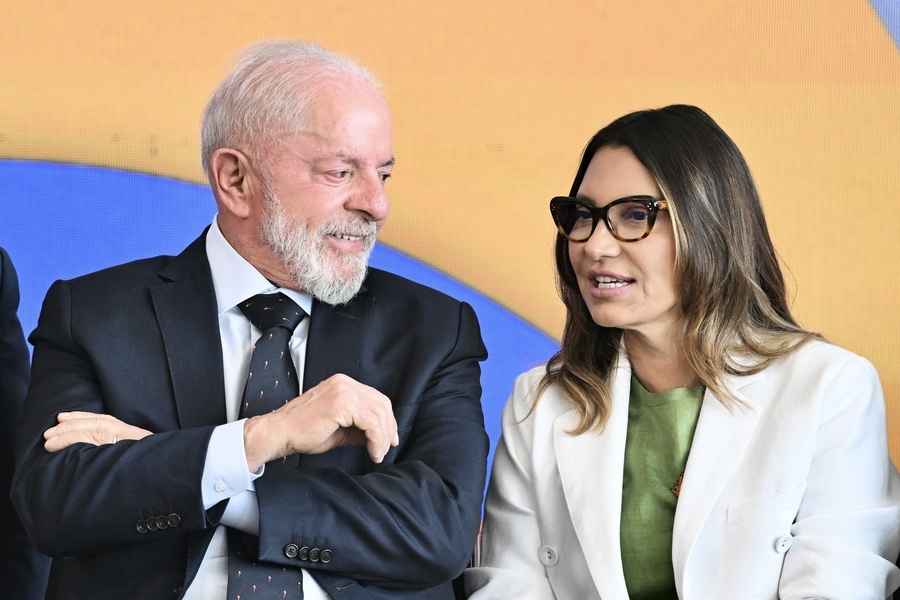 巴西第一夫人當中共黨魁面 批TikTok對婦幼有害