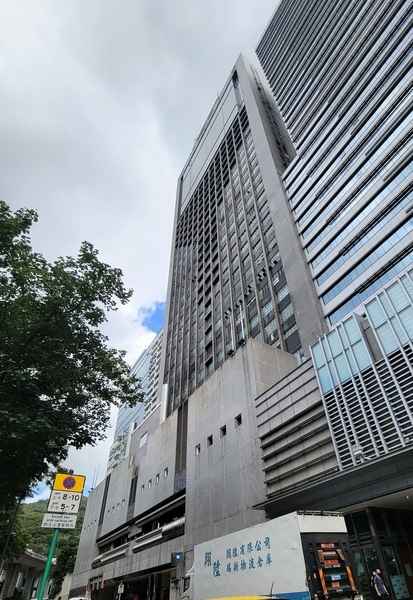 中原：荃灣有線電視大樓高層海景戶放售 意向價約1280萬