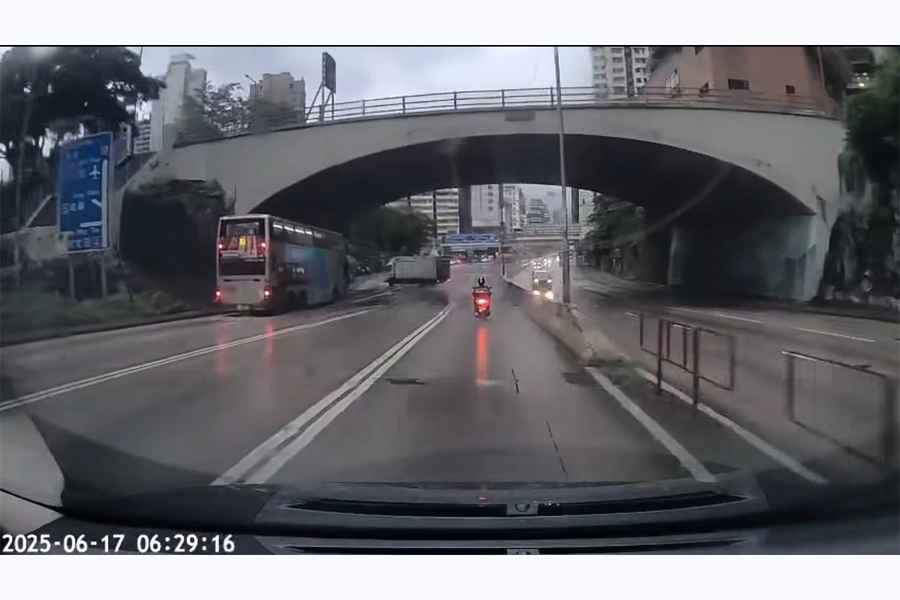 紅磡致命車禍 49歲非華裔男貨車司機被控危駕等3罪