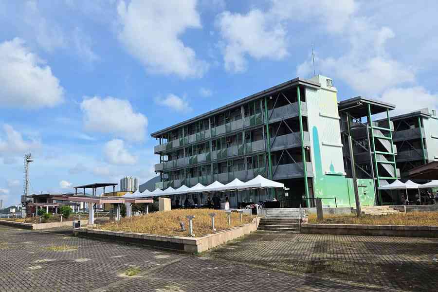 啟德方艙改建青年旅舍啟用 「啟航1331」首期提供250間房