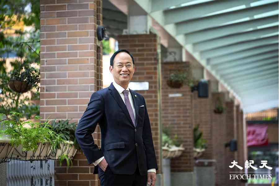 浸大校長衞炳江獲續任18個月 兼任光子學講座教授