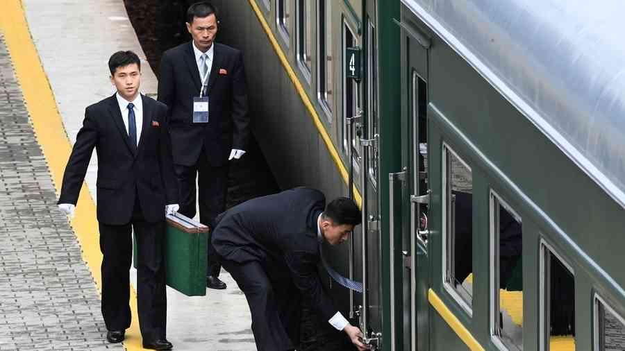 金正恩疑乘專列赴北京 中國部份列車停運