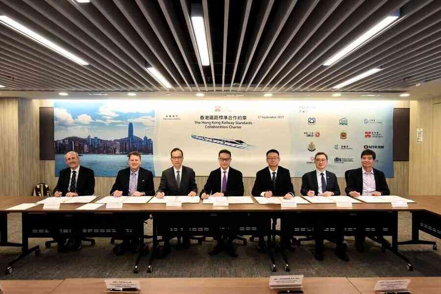 政府引入大陸標準 首應用北環線及港深鐵路  