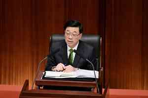施政報告｜被問部門首長責任制 李家超自喻「大元帥」
