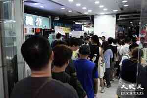 iPhone 17炒價直擊｜先達「早鳥」賺盡三千 午後水位急瀉