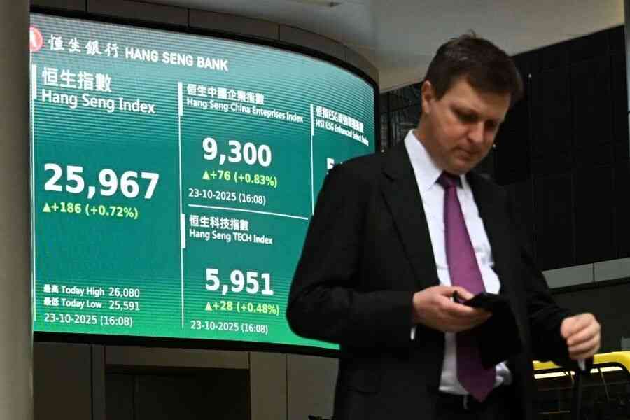 恒指升186點 泡泡瑪特挫逾9%、國泰9月載客量增21%