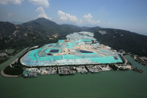 新界西堆填區斜坡泥土移位 暫停接收廢物