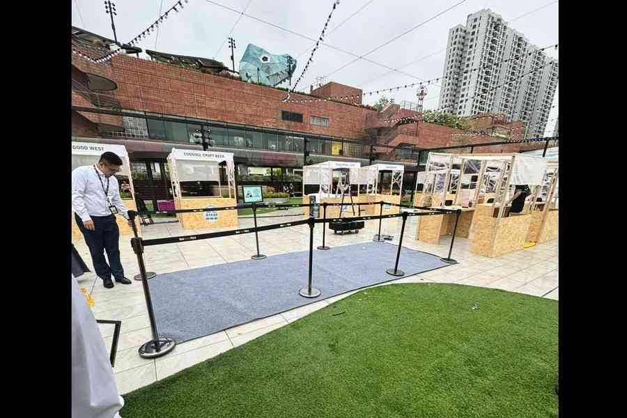 「小皇國 Yellowland」受邀擺攤 前一日遭煞停