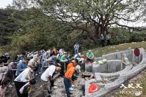 傅氏族人重陽祭祖 領略中國傳統文化