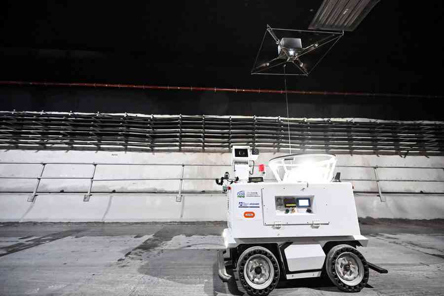 土拓署在T2及茶果嶺隧道應用建築機械人 檢測更快成本大減