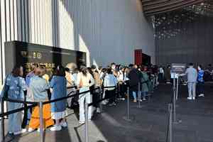 故宮埃及展人潮爆滿 館長再致歉承諾改善分流