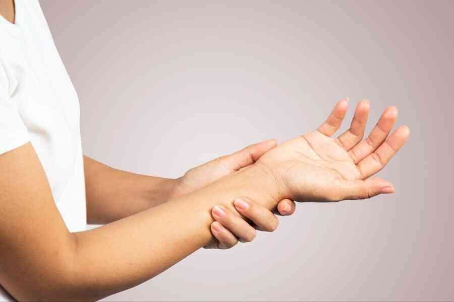 手麻是「周邊神經病變」警號 保護神經有方法