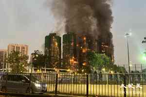 宏福苑5級火｜工程建造界倡檢討棚網要求、工程分期