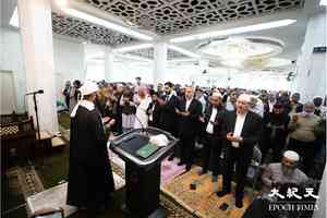 宏福苑5級火|九龍清真寺祈禱會 約4500人參與