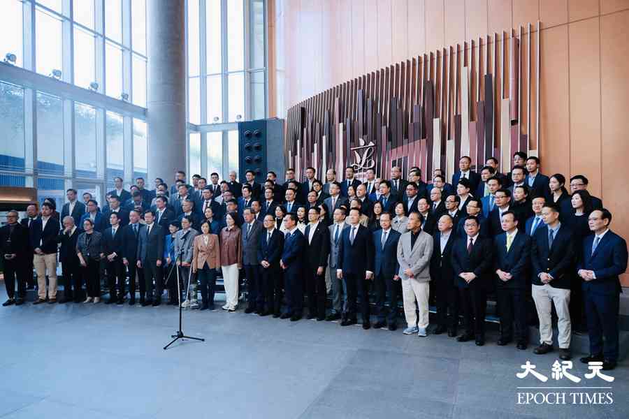 新舊立會議員見傳媒 葉劉稱制度推動新老交替