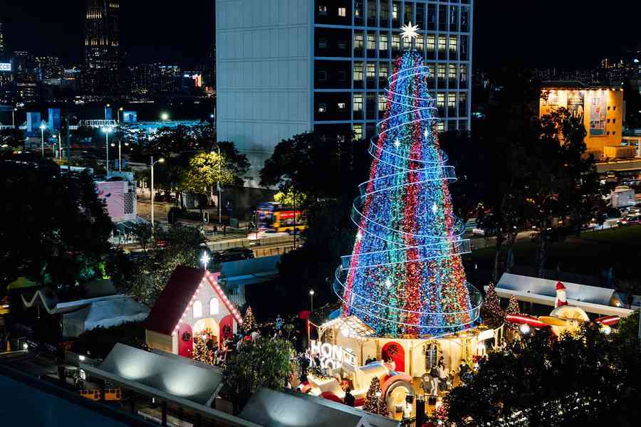 中環皇后像廣場「冬日小鎮」重開 活動收益捐有需要人士