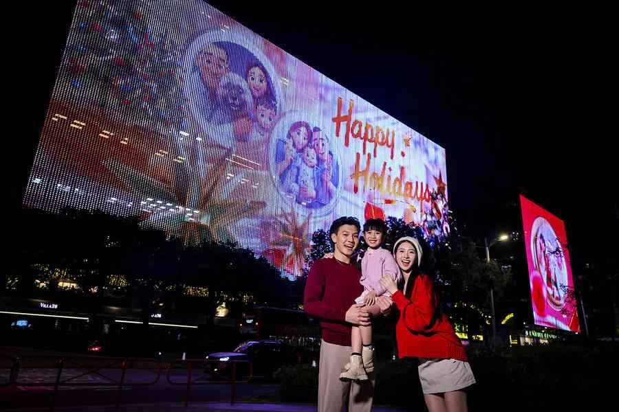 聖誕好去處｜尖沙咀中心及帝國中心全新AI光影匯演「Windows of Wonder」