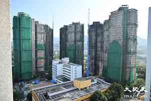 大埔宏福苑火災 居民對原址重建意見分歧