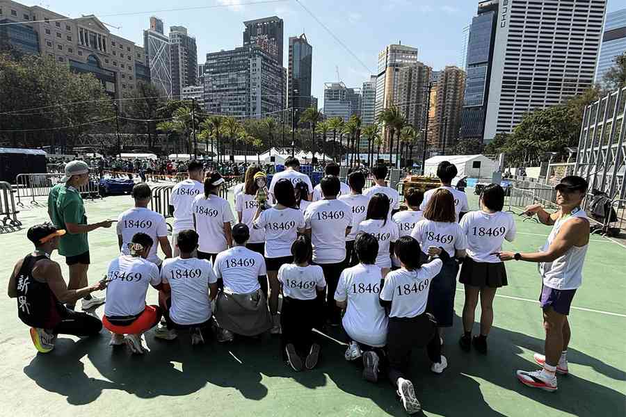 曾報名半馬 親友同袍穿何偉豪消防編號衫代圓夢