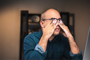 藍光不只傷眼 還會引發失眠 內分泌失調和罹癌