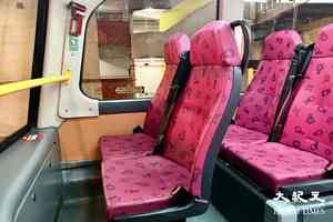 1.25巴士強制戴安全帶惹議 長者憂：解帶慢影響落車