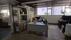 美聯：荃灣榮興工業大廈高層連天台特色單位放售 意向價600萬