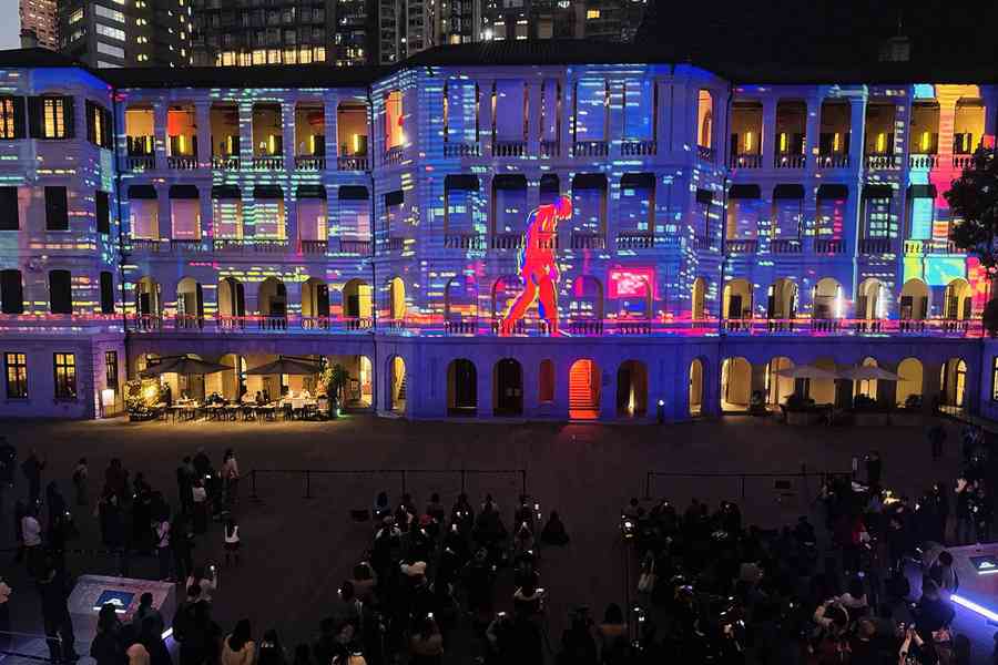 好去處｜「綻放大館」回歸 五周年《流光幻夢》幻化霓虹夢境