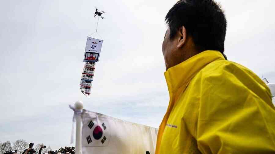 韓無人機越界飛朝鮮 警突查情治單位執行扣押令