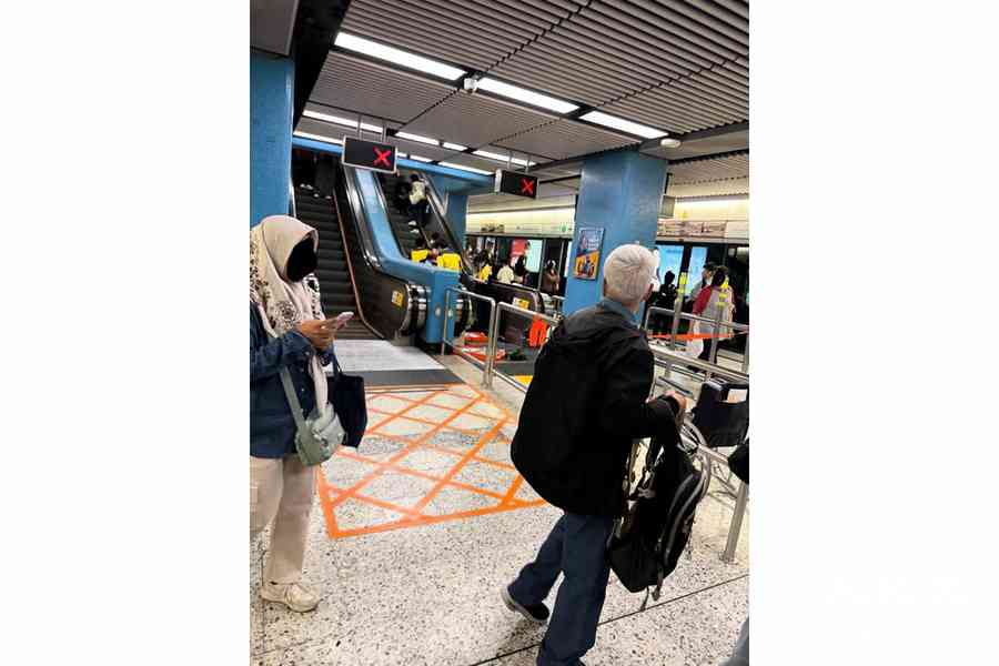 九龍塘站扶手梯意外 兩長者受傷送院