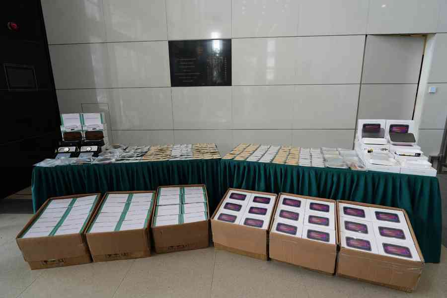 海關偵破歷來最大宗走私貴金屬案 檢總值2.33億元黃金及白銀