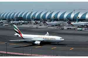 入境處接830名身處中東港人查詢 逾400人已離開