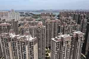 【新世紀特稿】中國房地產銷售腰斬 「去庫存」路難行