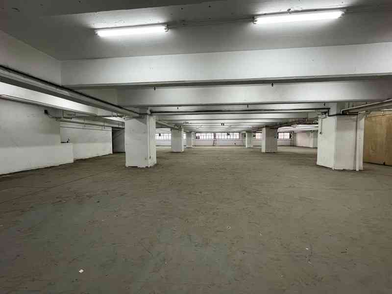 美聯：油塘高輝工業大廈低層巨無霸單位放售 意向呎價2,600元