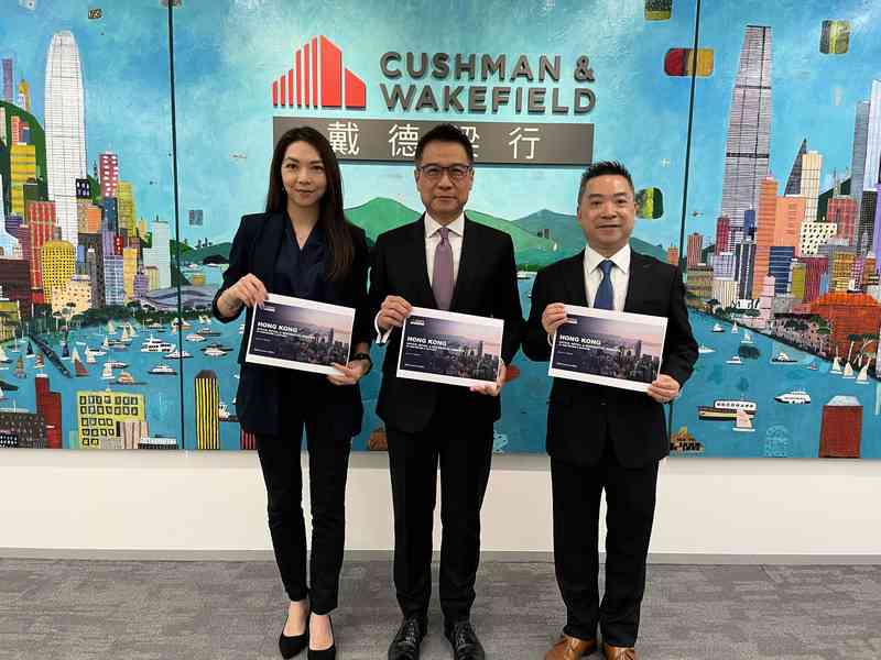 戴德梁⾏：地緣局勢暫未⾒影響港樓市 住宅⼀⼆⼿交投維持熾熱