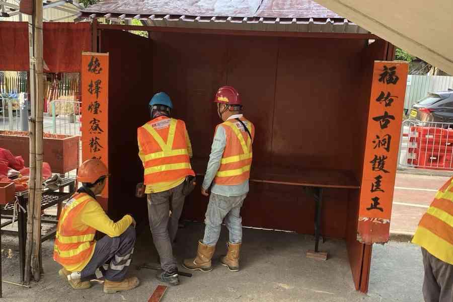 受北都開發影響 古洞煙寮土地廟昨遷臨時址