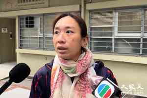 宏福苑｜宏泰閣居民帶花悼念鄰居 嘆家園變得陌生