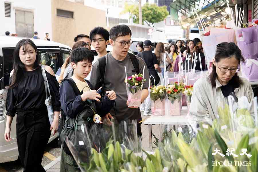 母親節餐飲業嘆市道經營困難 花墟花店稱銷情跌兩至三成