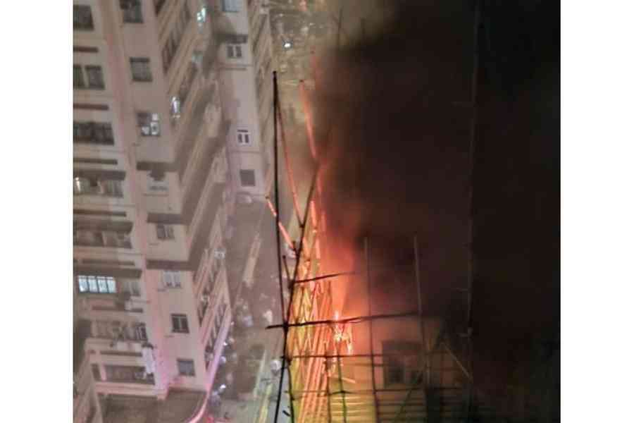 佐敦文蔚街二級火警致一死 300人疏散