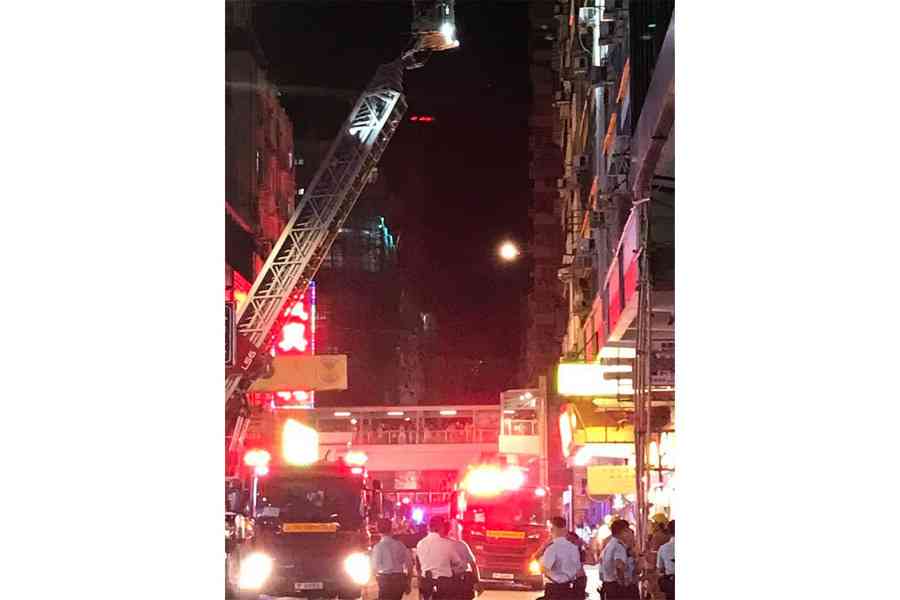 旺角通菜街昨晚火警五隻貓狗死亡 女戶主涉偷電被捕